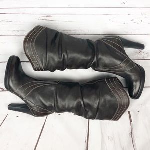 BCBG Brown leather boots size 5.5